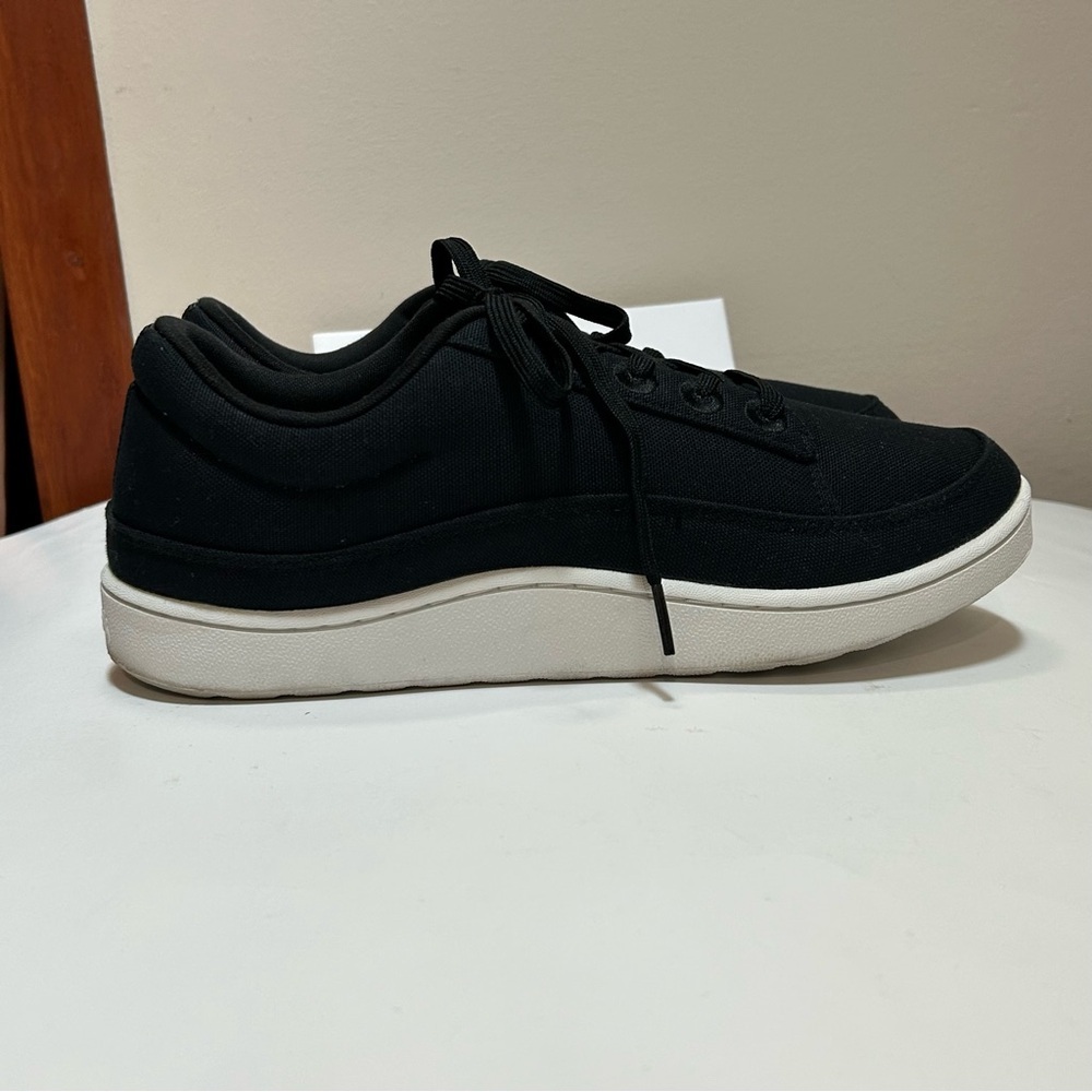 Allbirds Canvas Pacer Sneakers - 10 - Picture 4 of 13